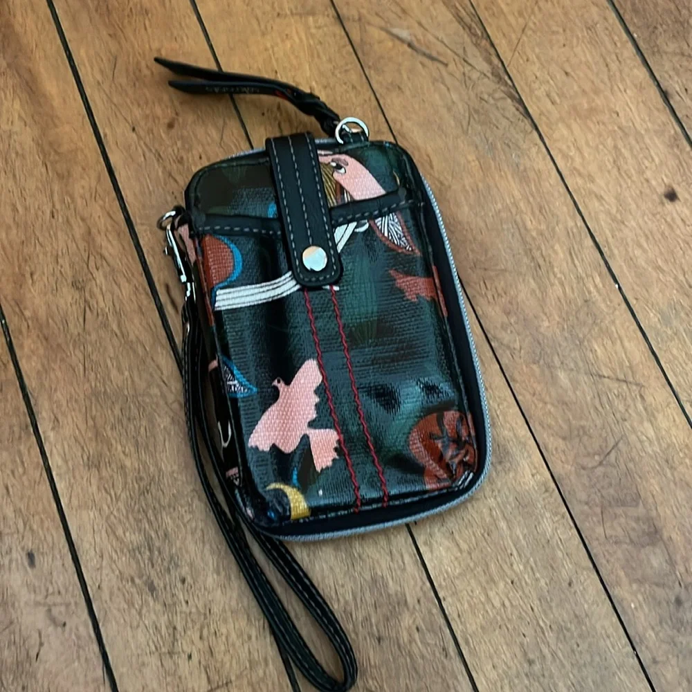 Sakroots wristlet wallet